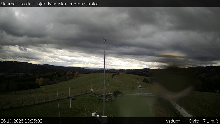 Skiareál Troják - Troják, Maruška - meteo stanice - 26.10.2025 v 13:35 Skiareál Troják - Troják, Maruška - meteo stanice - 26.10.2025 v 13:35