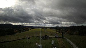Skiareál Troják - Troják, Maruška - meteo stanice - 28.10.2025 v 10:15 Skiareál Troják - Troják, Maruška - meteo stanice - 28.10.2025 v 10:15