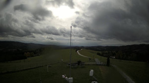 Skiareál Troják - Troják, Maruška - meteo stanice - 28.10.2025 v 13:15 Skiareál Troják - Troják, Maruška - meteo stanice - 28.10.2025 v 13:15