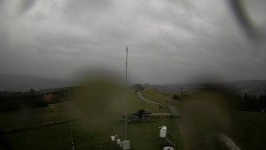 Skiareál Troják - Troják, Maruška - meteo stanice - 28.10.2025 v 14:55 Skiareál Troják - Troják, Maruška - meteo stanice - 28.10.2025 v 14:55