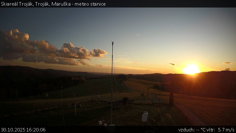 Skiareál Troják - Troják, Maruška - meteo stanice - 30.10.2025 v 16:20 Skiareál Troják - Troják, Maruška - meteo stanice - 30.10.2025 v 16:20