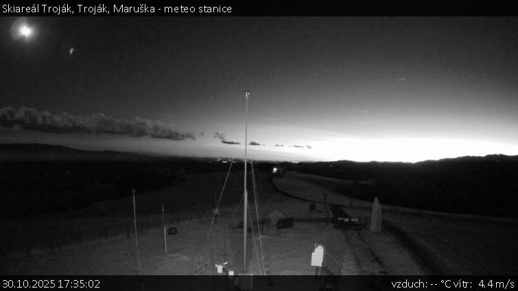 Skiareál Troják - Troják, Maruška - meteo stanice - 30.10.2025 v 17:35 Skiareál Troják - Troják, Maruška - meteo stanice - 30.10.2025 v 17:35