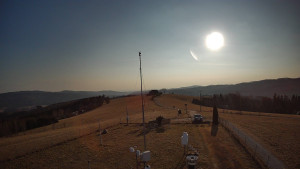 Skiareál Troják - Troják, Maruška - meteo stanice - 3.3.2026 v 15:50 Skiareál Troják - Troják, Maruška - meteo stanice - 3.3.2026 v 15:50