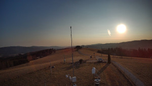 Skiareál Troják - Troják, Maruška - meteo stanice - 3.3.2026 v 16:30 Skiareál Troják - Troják, Maruška - meteo stanice - 3.3.2026 v 16:30