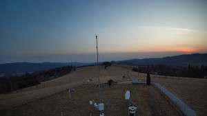 Skiareál Troják - Troják, Maruška - meteo stanice - 3.3.2026 v 17:30 Skiareál Troják - Troják, Maruška - meteo stanice - 3.3.2026 v 17:30