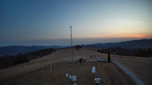 Skiareál Troják - Troják, Maruška - meteo stanice - 3.3.2026 v 17:35 Skiareál Troják - Troják, Maruška - meteo stanice - 3.3.2026 v 17:35