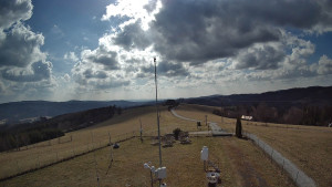 Skiareál Troják - Troják, Maruška - meteo stanice - 13.3.2026 v 13:20 Skiareál Troják - Troják, Maruška - meteo stanice - 13.3.2026 v 13:20