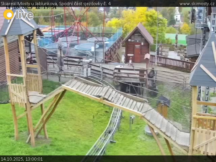 Skiareál Mosty u Jablunkova - Spodní část sjezdovky č. 4 - 14.10.2025 v 13:00 Skiareál Mosty u Jablunkova - Spodní část sjezdovky č. 4 - 14.10.2025 v 13:00