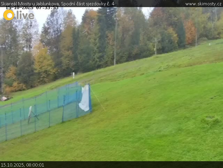 Skiareál Mosty u Jablunkova - Spodní část sjezdovky č. 4 - 15.10.2025 v 08:00 Skiareál Mosty u Jablunkova - Spodní část sjezdovky č. 4 - 15.10.2025 v 08:00