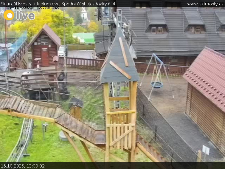 Skiareál Mosty u Jablunkova - Spodní část sjezdovky č. 4 - 15.10.2025 v 13:00 Skiareál Mosty u Jablunkova - Spodní část sjezdovky č. 4 - 15.10.2025 v 13:00