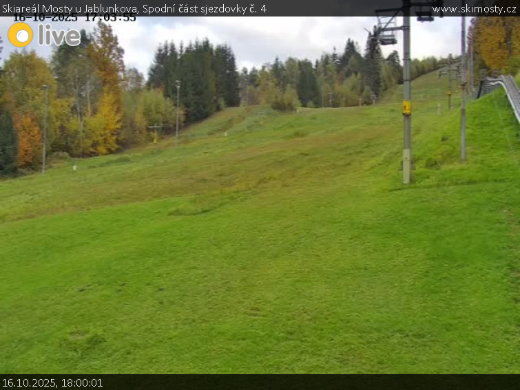 Skiareál Mosty u Jablunkova - Spodní část sjezdovky č. 4 - 16.10.2025 v 18:00 Skiareál Mosty u Jablunkova - Spodní část sjezdovky č. 4 - 16.10.2025 v 18:00