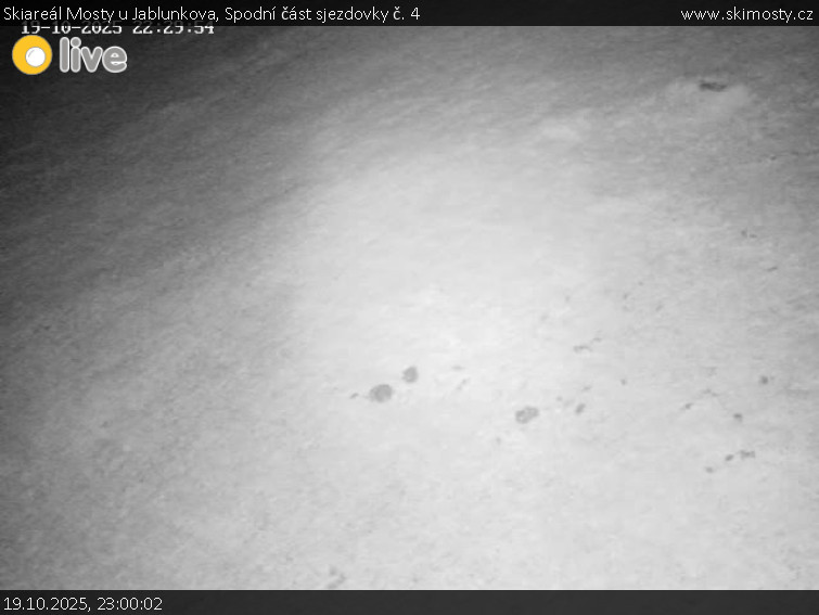Skiareál Mosty u Jablunkova - Spodní část sjezdovky č. 4 - 19.10.2025 v 23:00 Skiareál Mosty u Jablunkova - Spodní část sjezdovky č. 4 - 19.10.2025 v 23:00