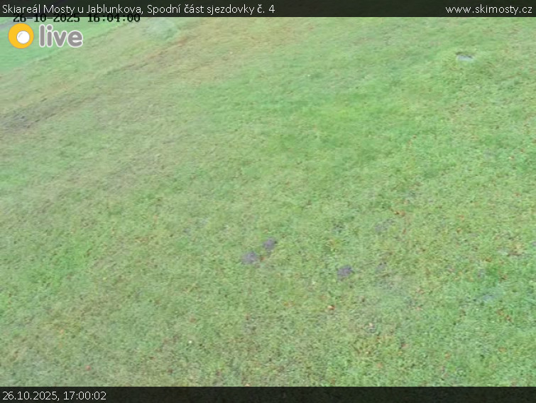 Skiareál Mosty u Jablunkova - Spodní část sjezdovky č. 4 - 26.10.2025 v 17:00 Skiareál Mosty u Jablunkova - Spodní část sjezdovky č. 4 - 26.10.2025 v 17:00