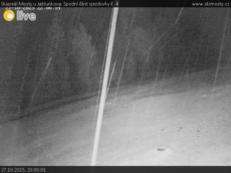Skiareál Mosty u Jablunkova - Spodní část sjezdovky č. 4 - 27.10.2025 v 23:00 Skiareál Mosty u Jablunkova - Spodní část sjezdovky č. 4 - 27.10.2025 v 23:00