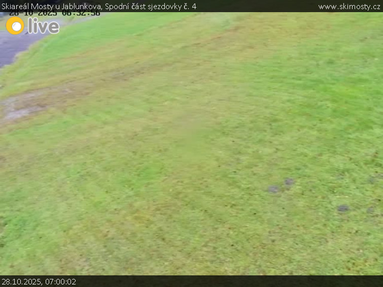 Skiareál Mosty u Jablunkova - Spodní část sjezdovky č. 4 - 28.10.2025 v 07:00 Skiareál Mosty u Jablunkova - Spodní část sjezdovky č. 4 - 28.10.2025 v 07:00