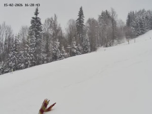 Skiareál Mosty u Jablunkova - Spodní část sjezdovky č. 4 - 15.2.2026 v 17:00 Skiareál Mosty u Jablunkova - Spodní část sjezdovky č. 4 - 15.2.2026 v 17:00