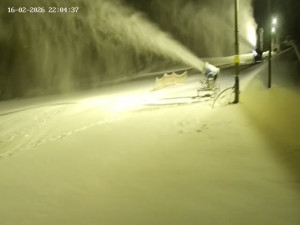 Skiareál Mosty u Jablunkova - Spodní část sjezdovky č. 4 - 16.2.2026 v 23:00 Skiareál Mosty u Jablunkova - Spodní část sjezdovky č. 4 - 16.2.2026 v 23:00
