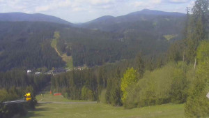 Skiareál Bílá - Bílá - panorama - 30.4.2025 v 15:00 Skiareál Bílá - Bílá - panorama - 30.4.2025 v 15:00