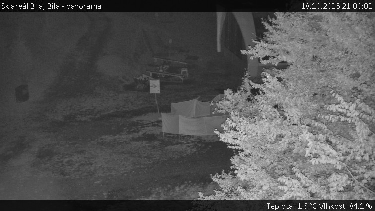 Skiareál Bílá - Bílá - panorama - 18.10.2025 v 21:00 Skiareál Bílá - Bílá - panorama - 18.10.2025 v 21:00