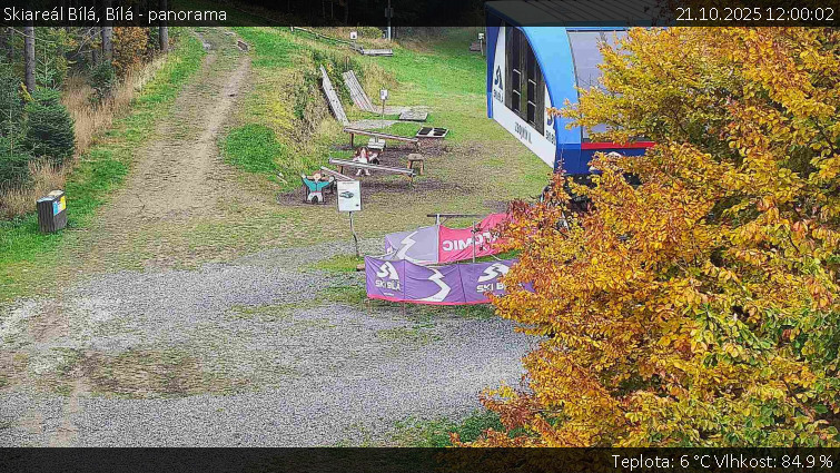 Skiareál Bílá - Bílá - panorama - 21.10.2025 v 12:00 Skiareál Bílá - Bílá - panorama - 21.10.2025 v 12:00