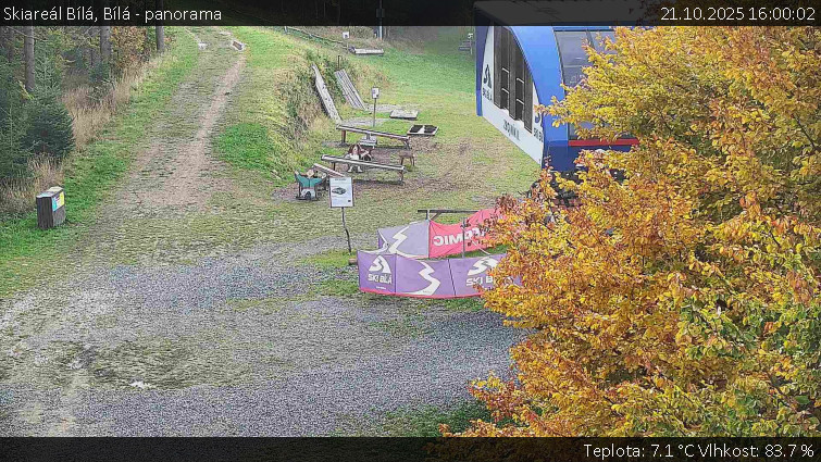 Skiareál Bílá - Bílá - panorama - 21.10.2025 v 16:00 Skiareál Bílá - Bílá - panorama - 21.10.2025 v 16:00