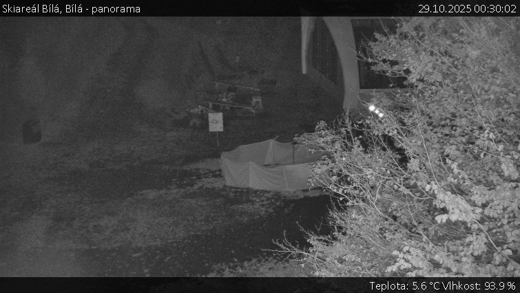 Skiareál Bílá - Bílá - panorama - 29.10.2025 v 00:30 Skiareál Bílá - Bílá - panorama - 29.10.2025 v 00:30