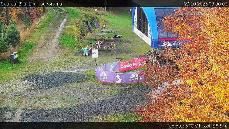Skiareál Bílá - Bílá - panorama - 29.10.2025 v 08:00 Skiareál Bílá - Bílá - panorama - 29.10.2025 v 08:00
