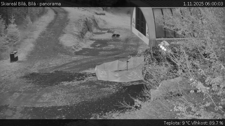 Skiareál Bílá - Bílá - panorama - 1.11.2025 v 06:00 Skiareál Bílá - Bílá - panorama - 1.11.2025 v 06:00