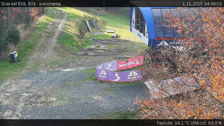 Skiareál Bílá - Bílá - panorama - 1.11.2025 v 14:00 Skiareál Bílá - Bílá - panorama - 1.11.2025 v 14:00