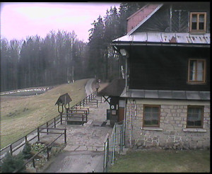 SkiAreál - Horský hotel Vsacký Cáb - Terasa horského hotelu - 9.4.2023 v 18:00