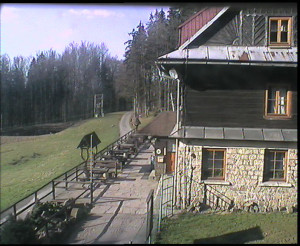 SkiAreál - Horský hotel Vsacký Cáb - Terasa horského hotelu - 23.4.2023 v 08:00
