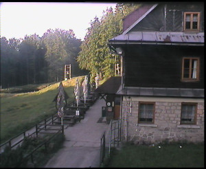 SkiAreál - Horský hotel Vsacký Cáb - Terasa horského hotelu - 2.6.2023 v 06:00