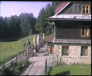 SkiAreál - Horský hotel Vsacký Cáb - Terasa horského hotelu - 2.6.2023 v 08:00