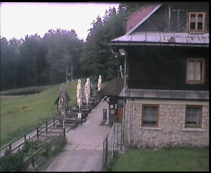 SkiAreál - Horský hotel Vsacký Cáb - Terasa horského hotelu - 4.6.2023 v 07:00