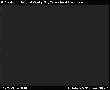 SkiAreál - Horský hotel Vsacký Cáb - Terasa horského hotelu - 5.12.2023 v 06:30