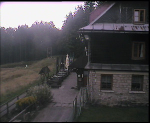 SkiAreál - Horský hotel Vsacký Cáb - Terasa horského hotelu - 13.8.2024 v 20:00 SkiAreál - Horský hotel Vsacký Cáb - Terasa horského hotelu - 13.8.2024 v 20:00