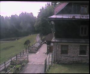 SkiAreál - Horský hotel Vsacký Cáb - Terasa horského hotelu - 7.5.2025 v 12:00 SkiAreál - Horský hotel Vsacký Cáb - Terasa horského hotelu - 7.5.2025 v 12:00