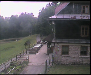 SkiAreál - Horský hotel Vsacký Cáb - Terasa horského hotelu - 7.5.2025 v 15:00 SkiAreál - Horský hotel Vsacký Cáb - Terasa horského hotelu - 7.5.2025 v 15:00