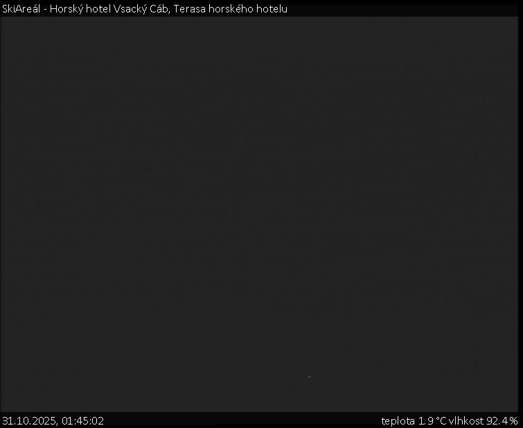SkiAreál - Horský hotel Vsacký Cáb - Terasa horského hotelu - 31.10.2025 v 01:45 SkiAreál - Horský hotel Vsacký Cáb - Terasa horského hotelu - 31.10.2025 v 01:45