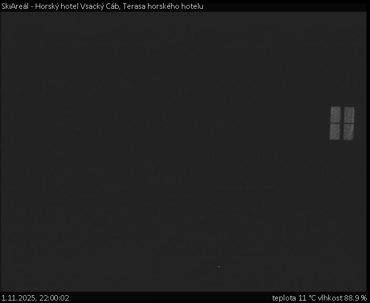 SkiAreál - Horský hotel Vsacký Cáb - Terasa horského hotelu - 1.11.2025 v 22:00 SkiAreál - Horský hotel Vsacký Cáb - Terasa horského hotelu - 1.11.2025 v 22:00