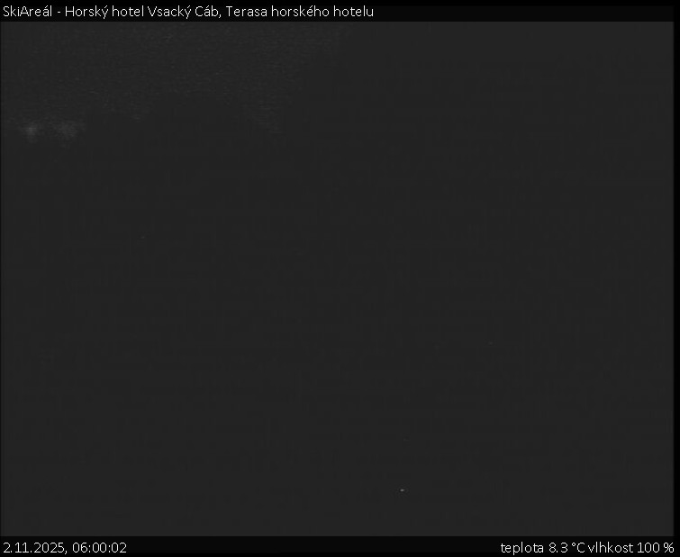 SkiAreál - Horský hotel Vsacký Cáb - Terasa horského hotelu - 2.11.2025 v 06:00 SkiAreál - Horský hotel Vsacký Cáb - Terasa horského hotelu - 2.11.2025 v 06:00