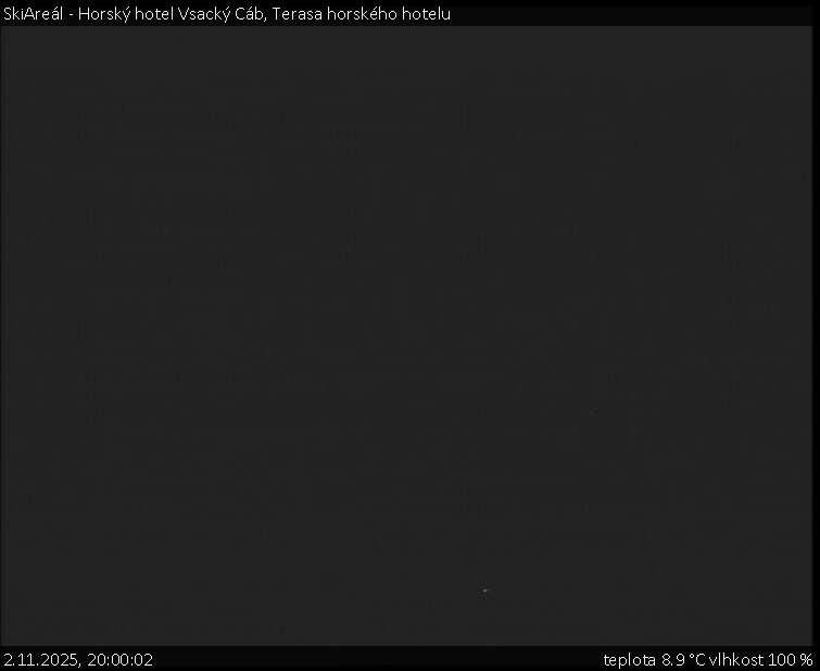SkiAreál - Horský hotel Vsacký Cáb - Terasa horského hotelu - 2.11.2025 v 20:00 SkiAreál - Horský hotel Vsacký Cáb - Terasa horského hotelu - 2.11.2025 v 20:00