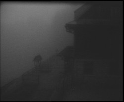 Terasa horského hotelu