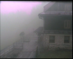 Terasa horského hotelu