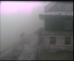 Terasa horského hotelu