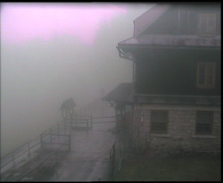 Terasa horského hotelu