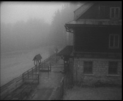 Terasa horského hotelu