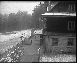 Terasa horského hotelu