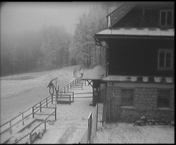 Terasa horského hotelu