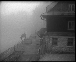 Terasa horského hotelu